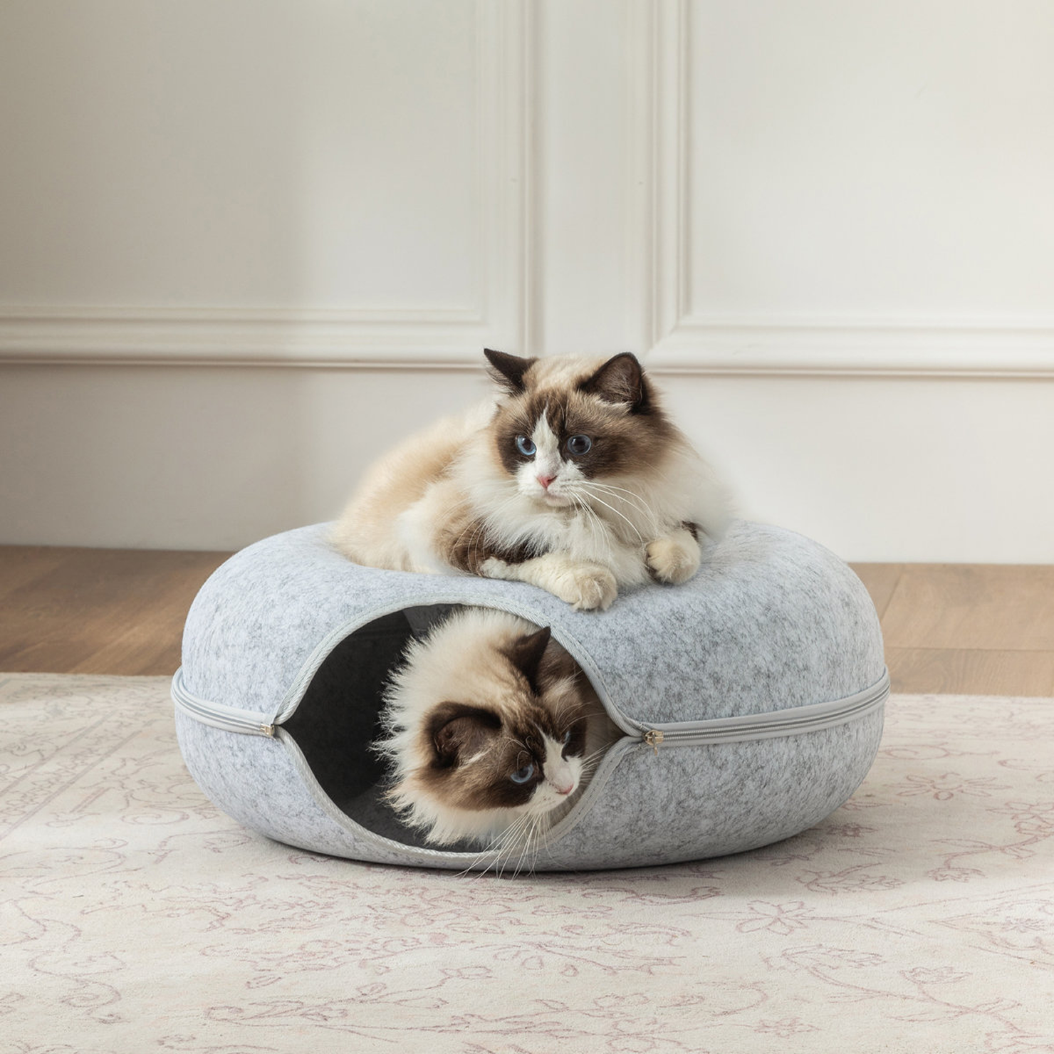 Cozy Round Pet Bed